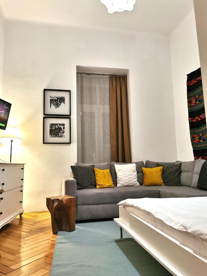 Neo Apartment Studio-Loft Cluj-Napoca Eksteriør billede